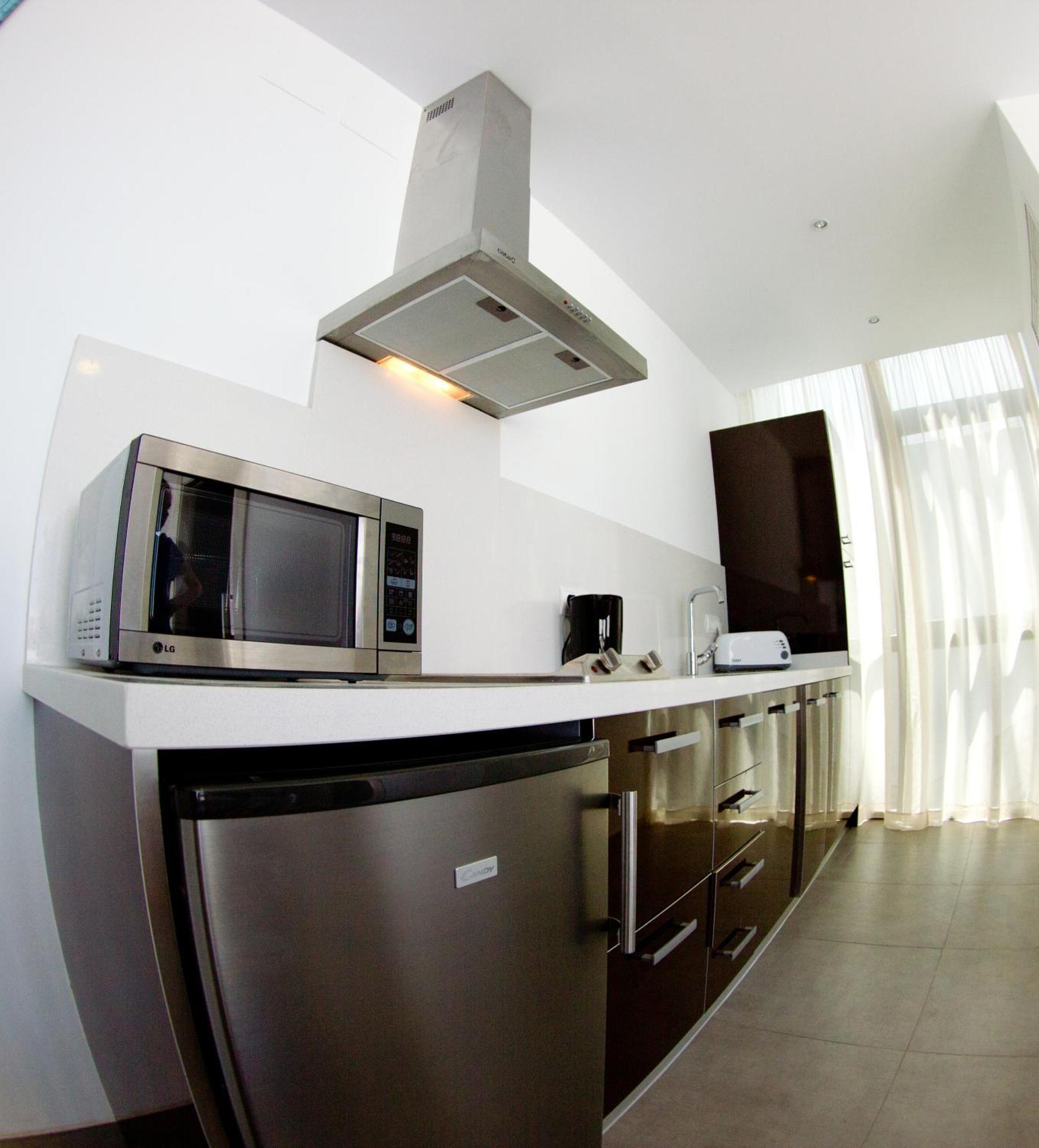 Life Apartments Alberto Lista Севилья Экстерьер фото
