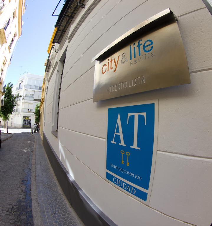 Life Apartments Alberto Lista Севилья Экстерьер фото