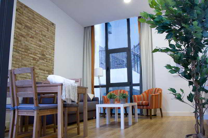 Life Apartments Alberto Lista Севилья Экстерьер фото
